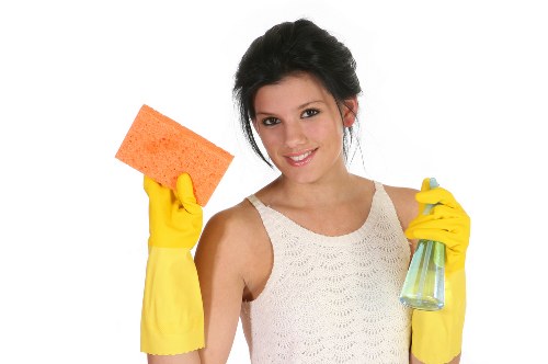 Deep cleaning team working in a Finsbury Park home kitchen